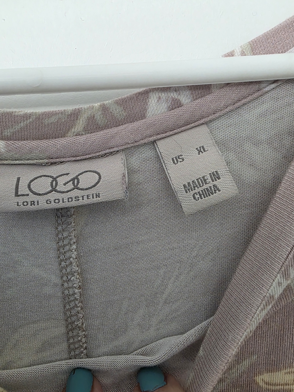 LOGO by Lori Goldstein Mauve Floral Handkerchief Hem Tunic - Picture 3 of 3